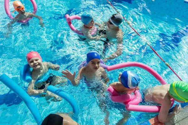 Škola plivanja - Mala raja (13)